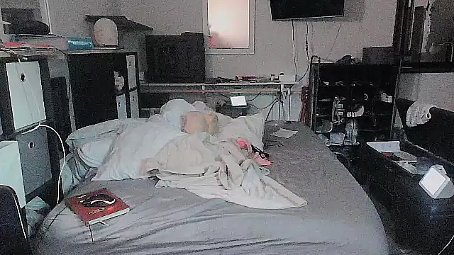 sissytrapdolly24 online show from 13, 9, 2025