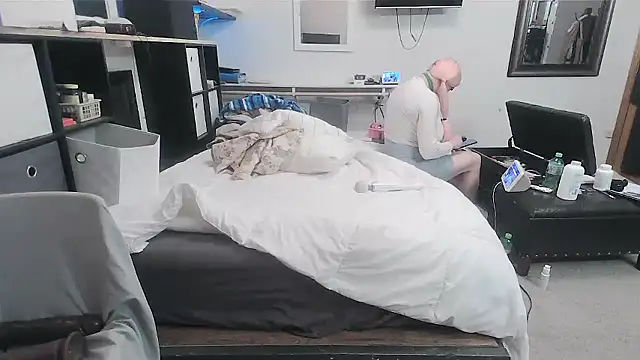 sissytrapdolly24 online show from 14, 2, 2026