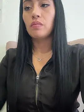 Sara luna  online show from 19, 2, 2026