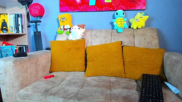 GabyThoms online show from 6, 4, 2026