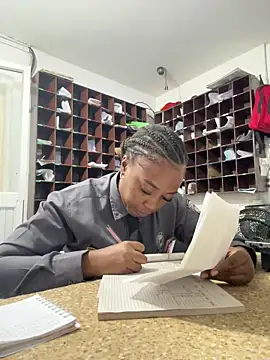 CiaraEbony online show from 23, 4, 2026