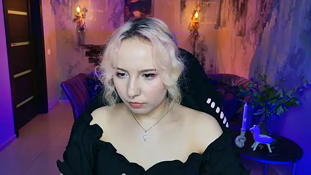 JasmineMilko online show from 7, 3, 2025