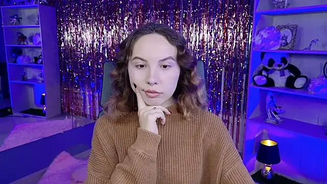 JasmineMilko online show from 13, 4, 2026