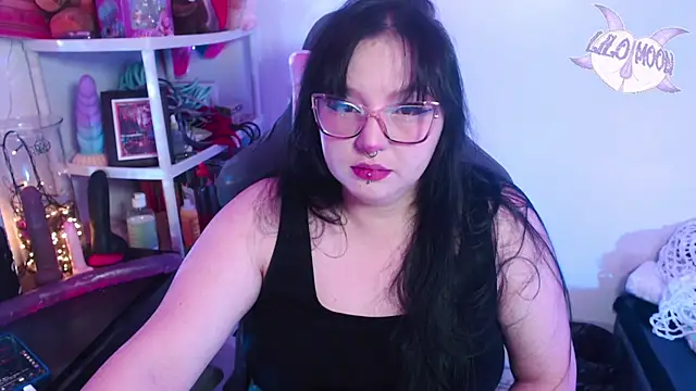 LiloMoon69 online show from 6, 1, 2025