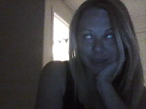 Snapshot of burrkitty chatting on 30, 11, 2025 burrkitty online show from 30, 11, 2025