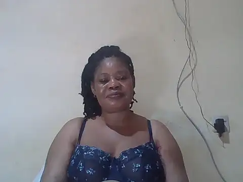 ANALQUEEN4 online show from 25, 4, 2026