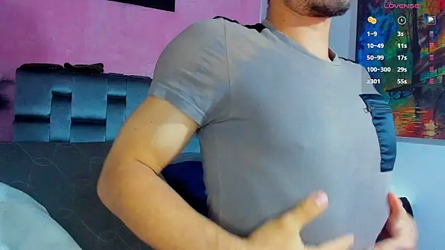 Piggy Eddy online show from 26, 1, 2025