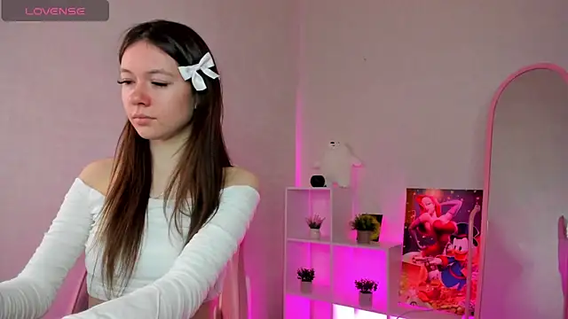 Snapshot of Nicole_Charm chatting on 13, 12, 2024 Nicole Charm online show from 13, 12, 2024