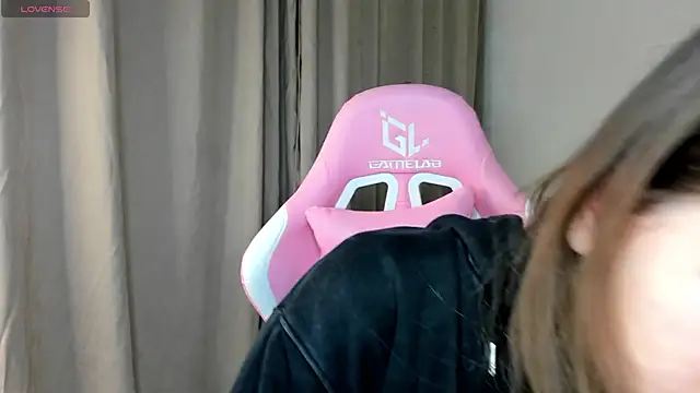 Snapshot of Nicole_Charm chatting on 25, 2, 2025 Nicole Charm online show from 25, 2, 2025