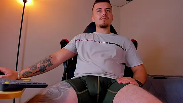 james connor2 online show from 16, 3, 2025