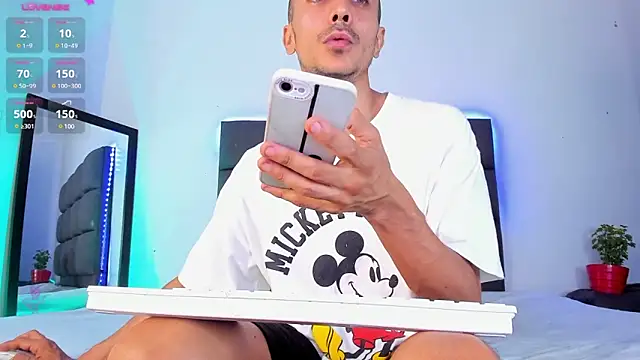 steven hott8 online show from 27, 2, 2025