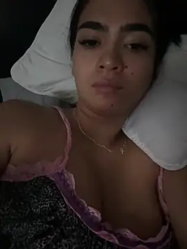 Snapshot of NatyFerrer_ chatting on 5, 6, 2026 NatyFerrer online show from 5, 6, 2026