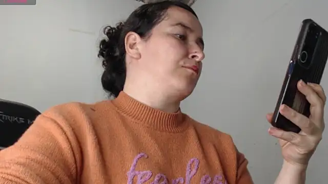 carla slut outlimits online show from 18, 6, 2026
