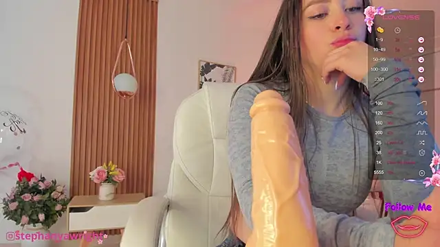 Snapshot of TiffanyWright chatting on 23, 1, 2025 TiffanyWright online show from 23, 1, 2025