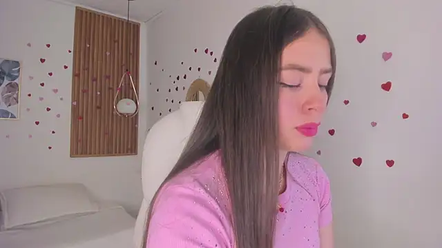 TiffanyWright online show from 28, 2, 2026