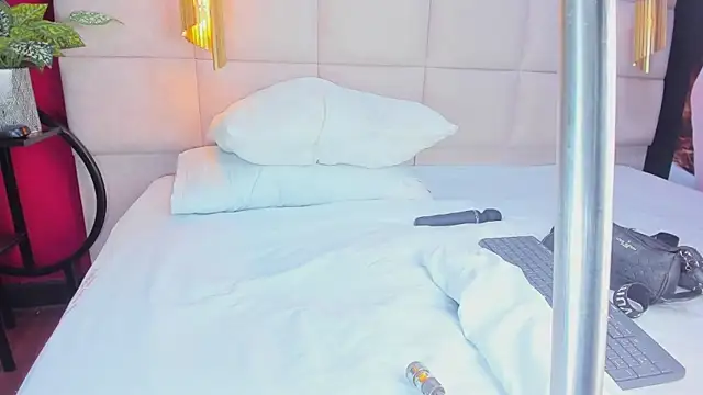 Amberluy online show from 24, 4, 2026