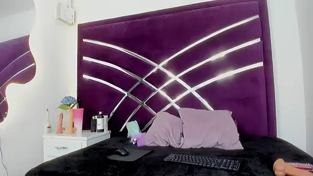 Snapshot of MaiteHT chatting on 17, 1, 2025 MaiteHT online show from 17, 1, 2025