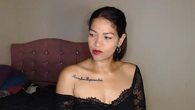 makennaa  online show from 27, 11, 2025