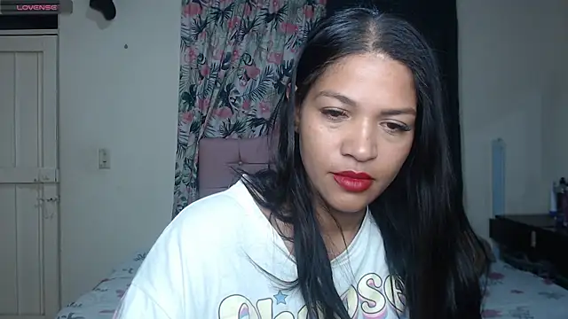 Snapshot of makennaa_ chatting on 4, 7, 2026 makennaa online show from 4, 7, 2026