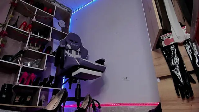 angelica sparks online show from 9, 3, 2025