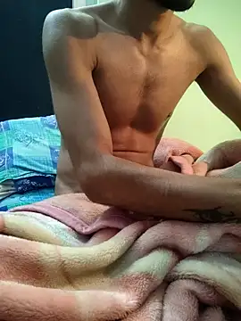 Snapshot of king_boy chatting on 20, 1, 2025 king boy online show from 20, 1, 2025