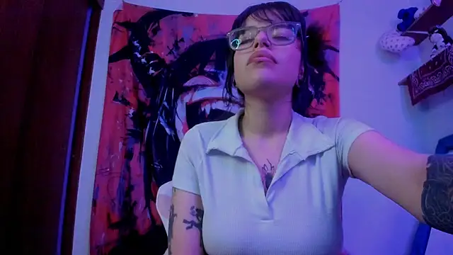 Lucyfx666 online show from 9, 6, 2026