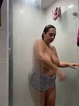 Snapshot of TatianaMonteross chatting on 3, 11, 2025 TatianaMonteross online show from 3, 11, 2025