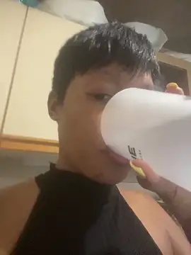 NAUGHTYSHALOTXX online show from 9, 3, 2026