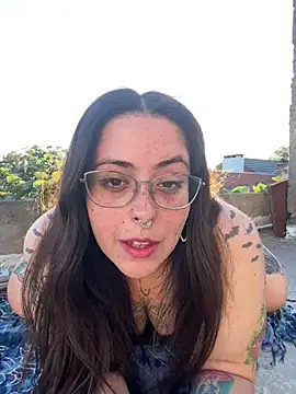 Mizztikaa online show from 21, 1, 2025