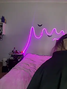 Mizztikaa online show from 23, 3, 2025