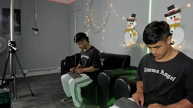 Rob saenz  online show from 28, 12, 2024