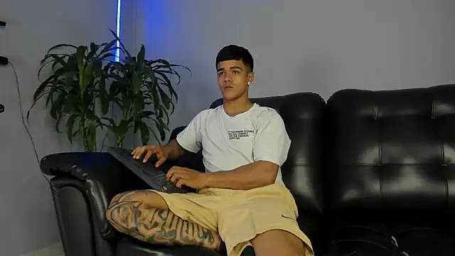 Rob saenz  online show from 24, 9, 2025