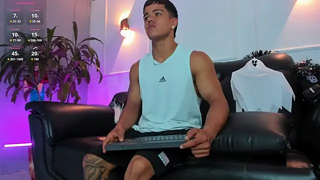 Rob saenz  online show from 31, 10, 2025