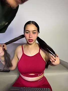 SophieRoyals online show from 1, 8, 2026