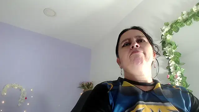 victoria jones online show from 5, 2, 2025