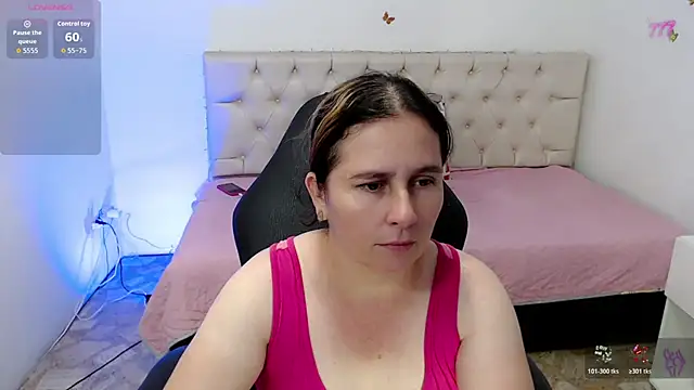 victoria jones online show from 21, 4, 2026