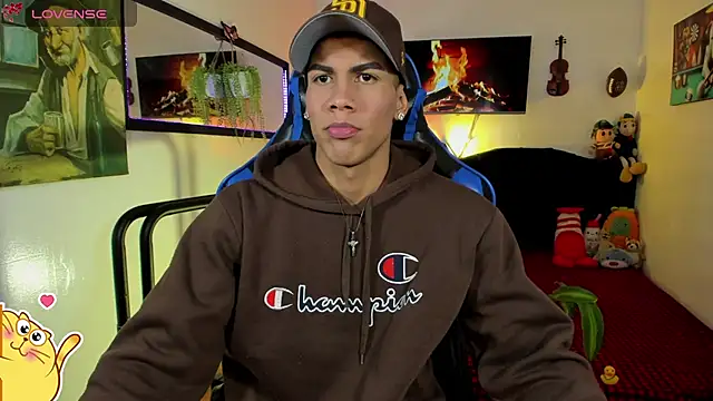 Damian latinxxx online show from 30, 4, 2026