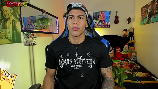 Snapshot of Damian_latinxxx chatting on 10, 5, 2026 Damian latinxxx online show from 10, 5, 2026