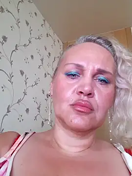 IsabellaBoni online show from 9, 8, 2026