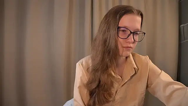 Snapshot of brendacom chatting on 19, 2, 2025 brendacom online show from 19, 2, 2025