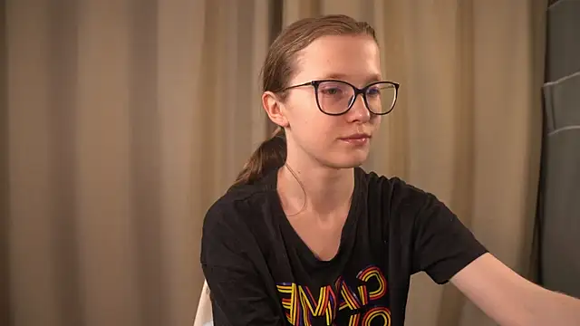 Snapshot of brendacom chatting on 14, 3, 2025 brendacom online show from 14, 3, 2025