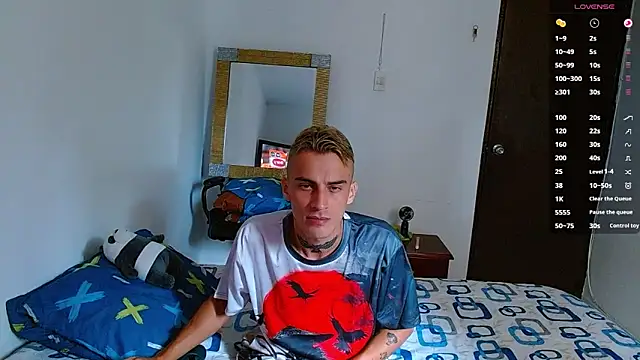 bray hotboy777 online show from 15, 11, 2025