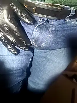 Snapshot of franko1987 chatting on 25, 1, 2025 franko1987 online show from 25, 1, 2025