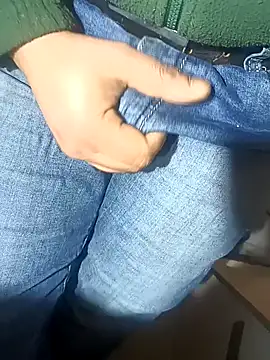 Snapshot of franko1987 chatting on 13, 2, 2025 franko1987 online show from 13, 2, 2025