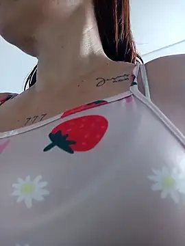 Snapshot of Magica_lorena chatting on 9, 10, 2025 Magica lorena online show from 9, 10, 2025