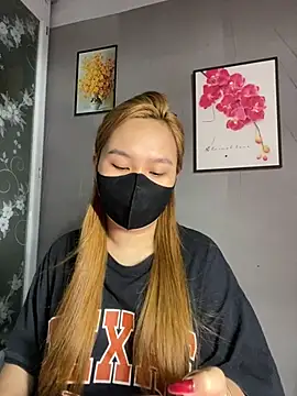 Odette68 online show from 18, 4, 2026