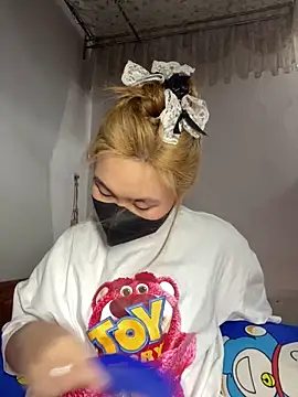 Odette68 online show from 21, 4, 2026