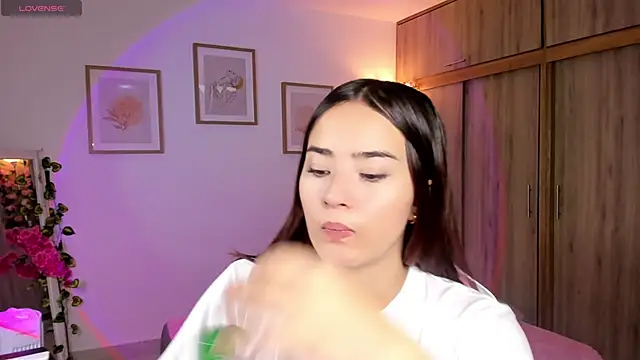 Veronica isaza   online show from 25, 9, 2025