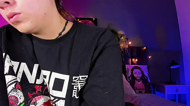 AmbarHills 1 online show from 11, 10, 2025