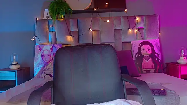 AmbarHills 1 online show from 26, 4, 2026